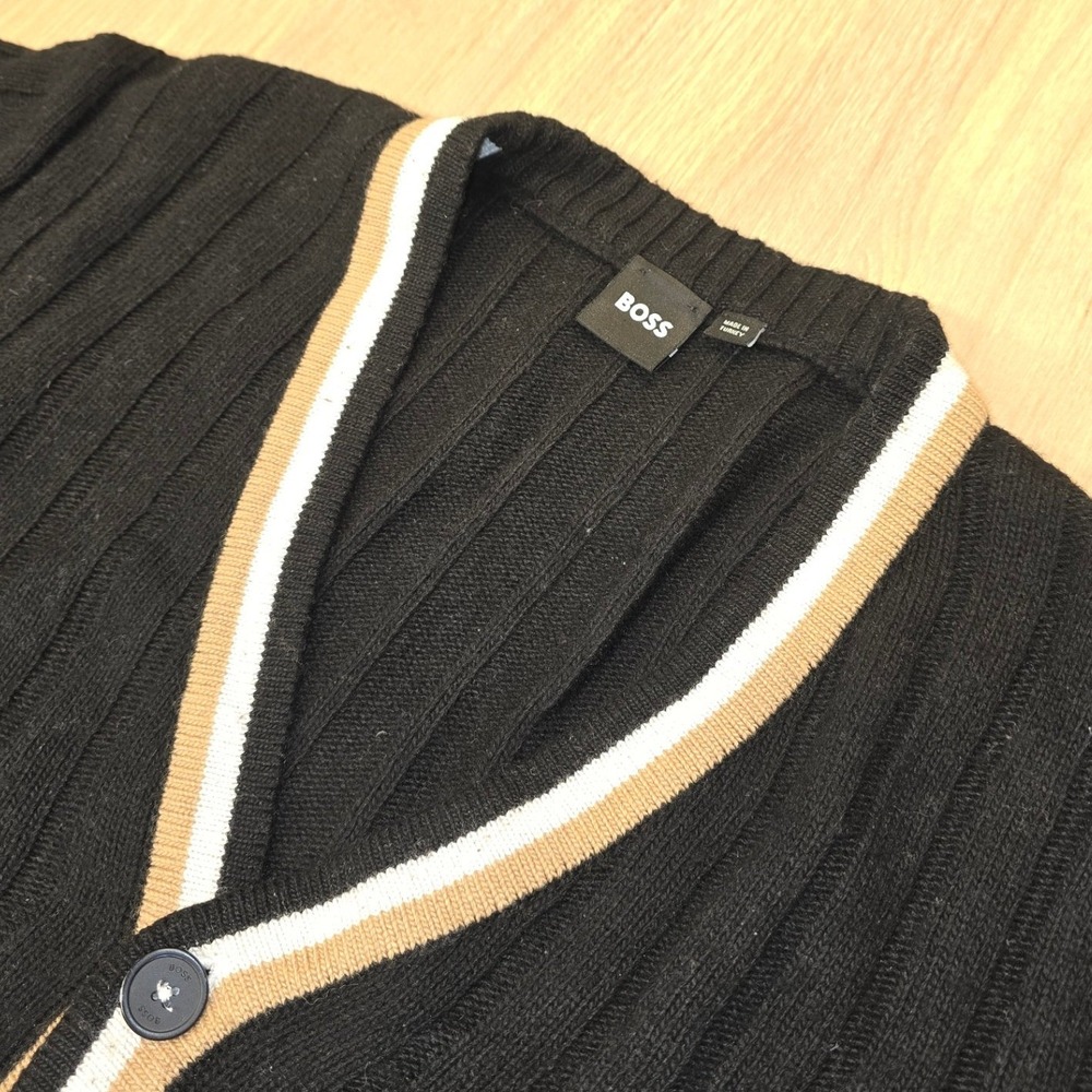 Hugo Boss‎ Cardigan Sweater Mens Small Black Wool Blend Long Sleeve 5 Buttons